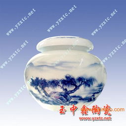青花玲瓏瓷 一罐幽香，滿目風雅——探秘陶瓷茶葉罐的工藝美學
